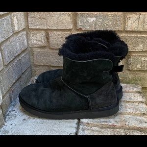 UGG Mini Bailey Bow Booties
